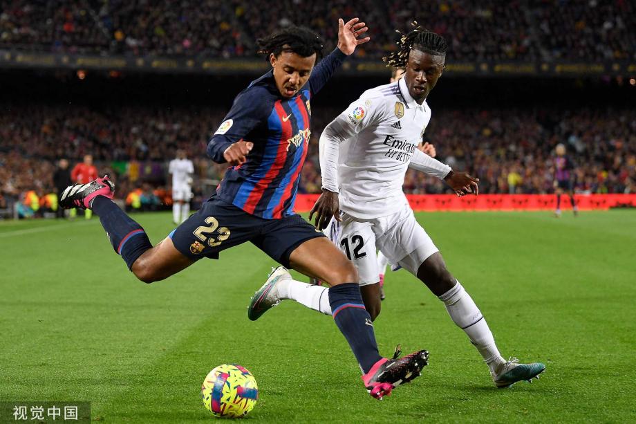 数据主导比 数据主导比