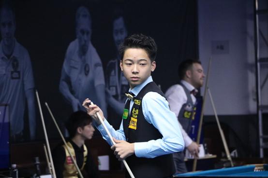 都能表现出 都能表现出