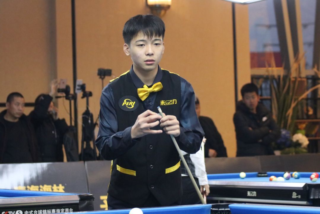 更是向世界 更是向世界