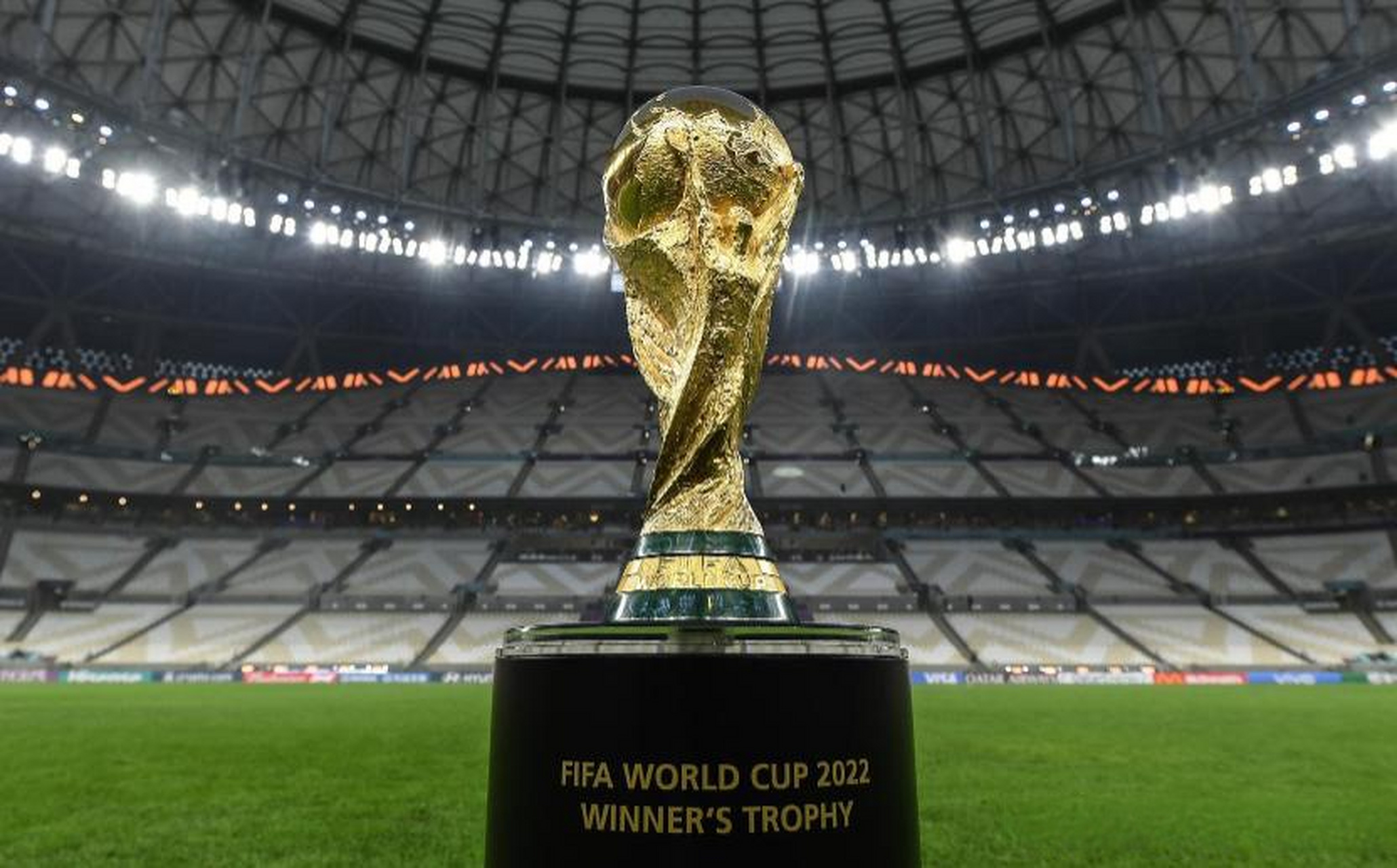 成为足球界 成为足球界