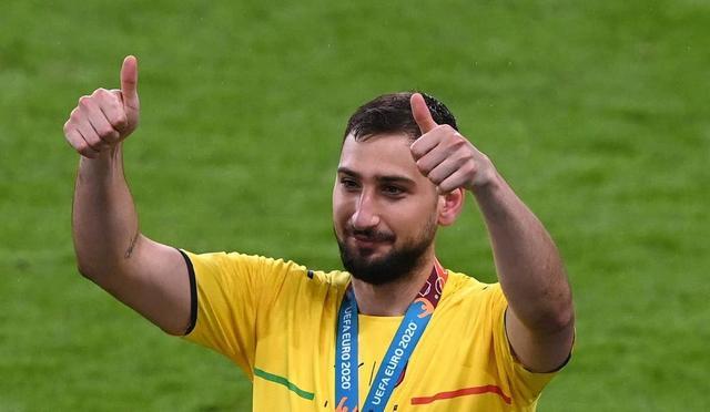 纵观整场比 纵观整场比